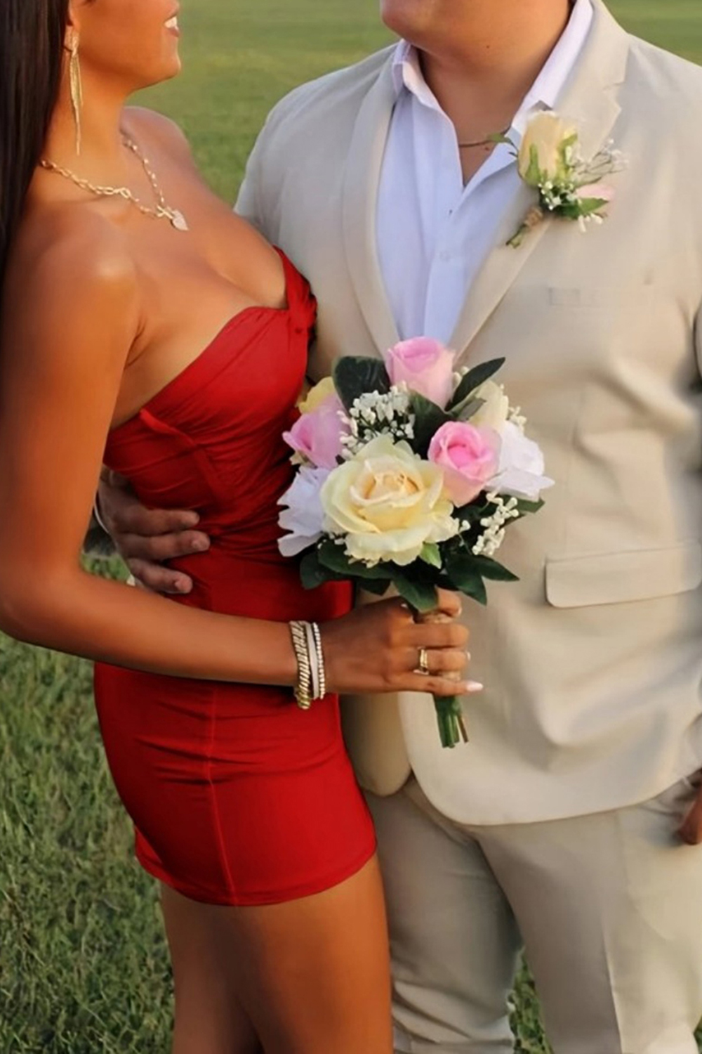 Yellow Bodycon Sweetheart Keyhole Mini Party Dress