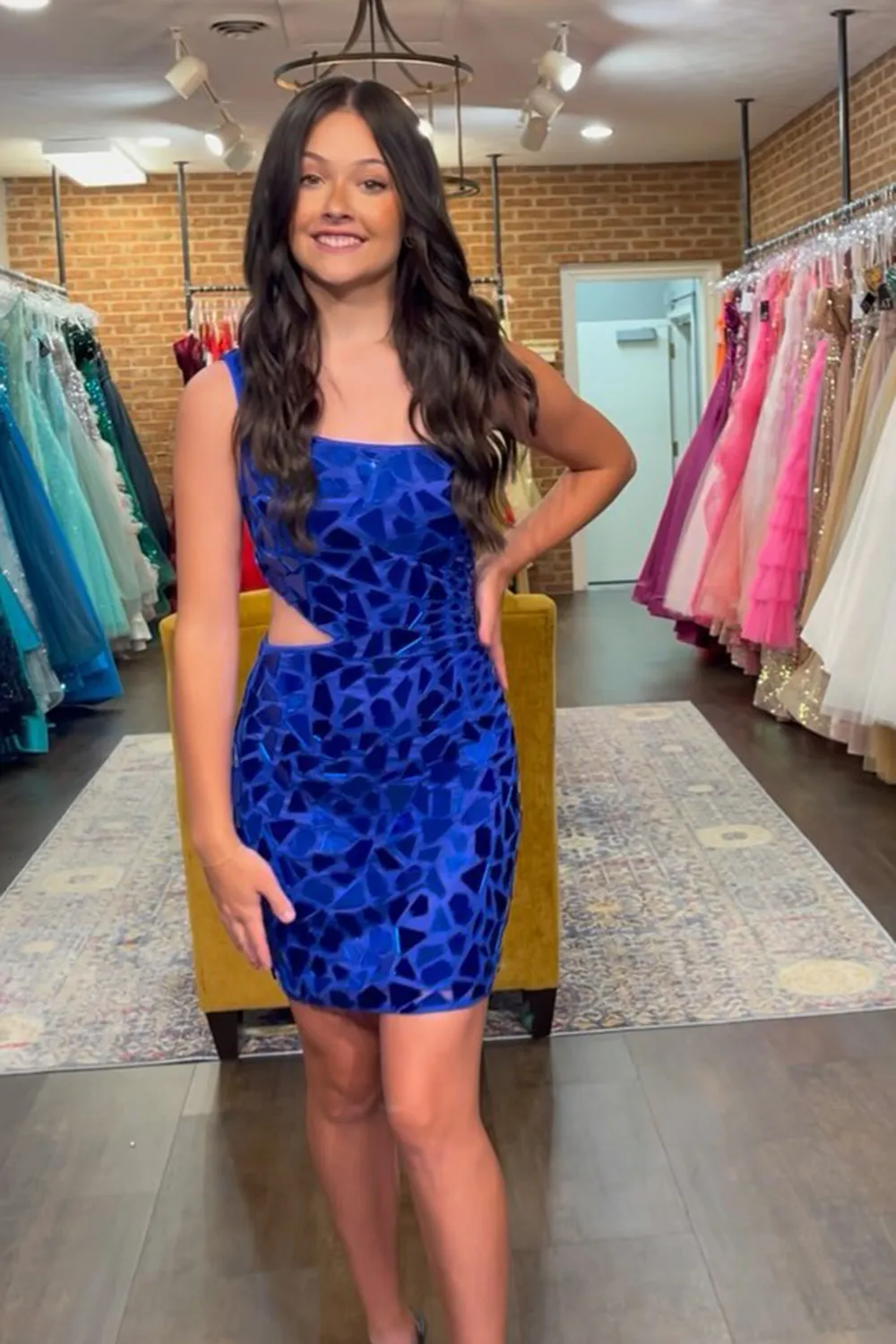 Sparkly Green One Shoulder Mirror Cut-out Bodycon Short Homecoming Dress