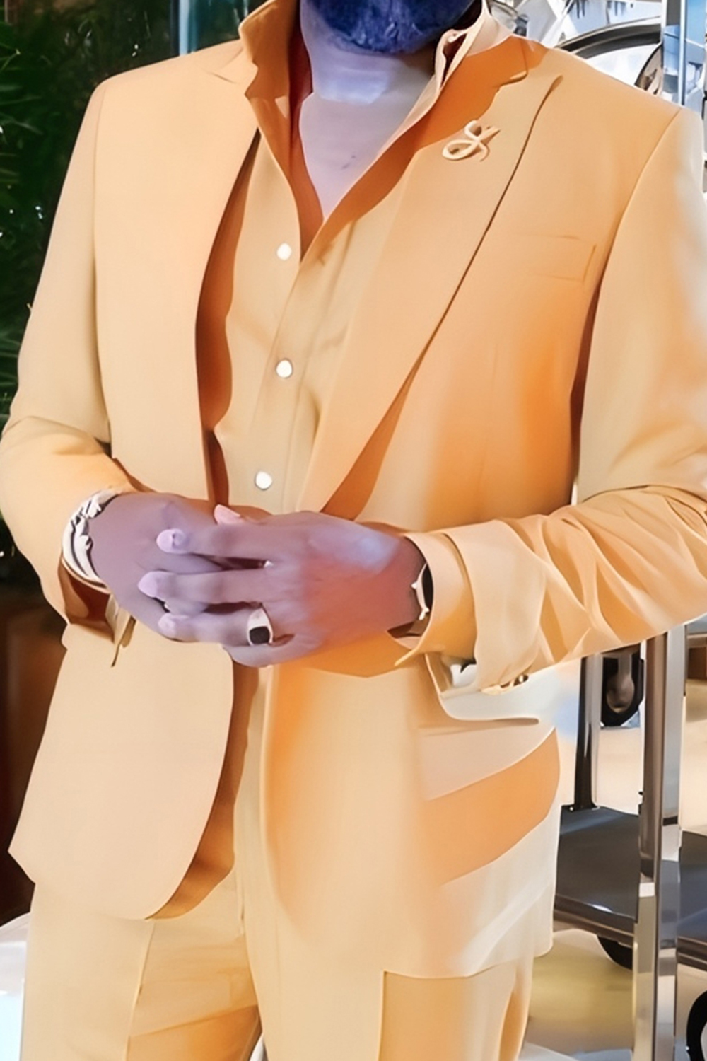 Yellow Slim Fit Peak Lapel 2 Piece Men's Prom Homecoming Suits