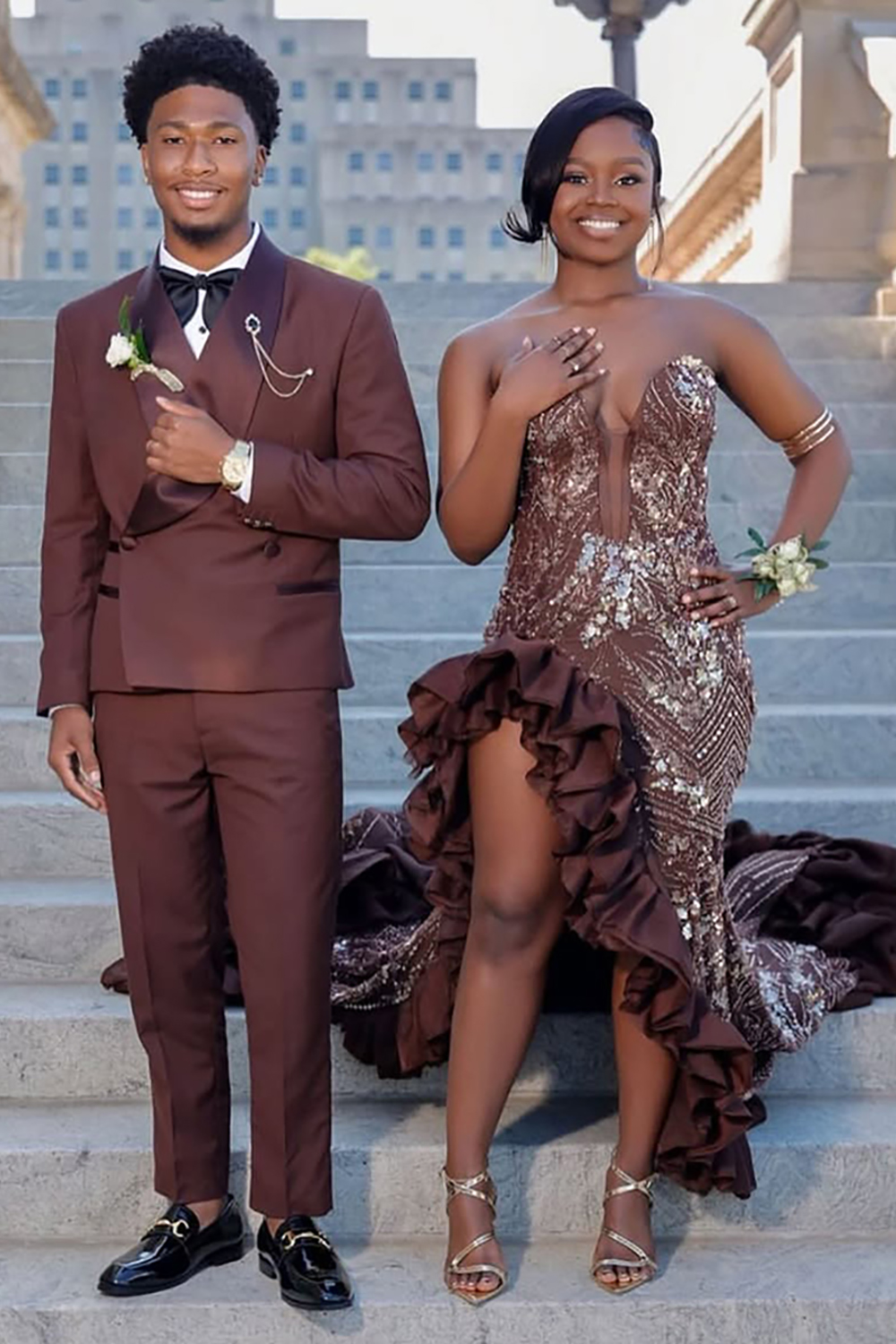 Dark Red Slim Fit Shawl Lapel 2 Piece Men's Prom Homecoming Suits