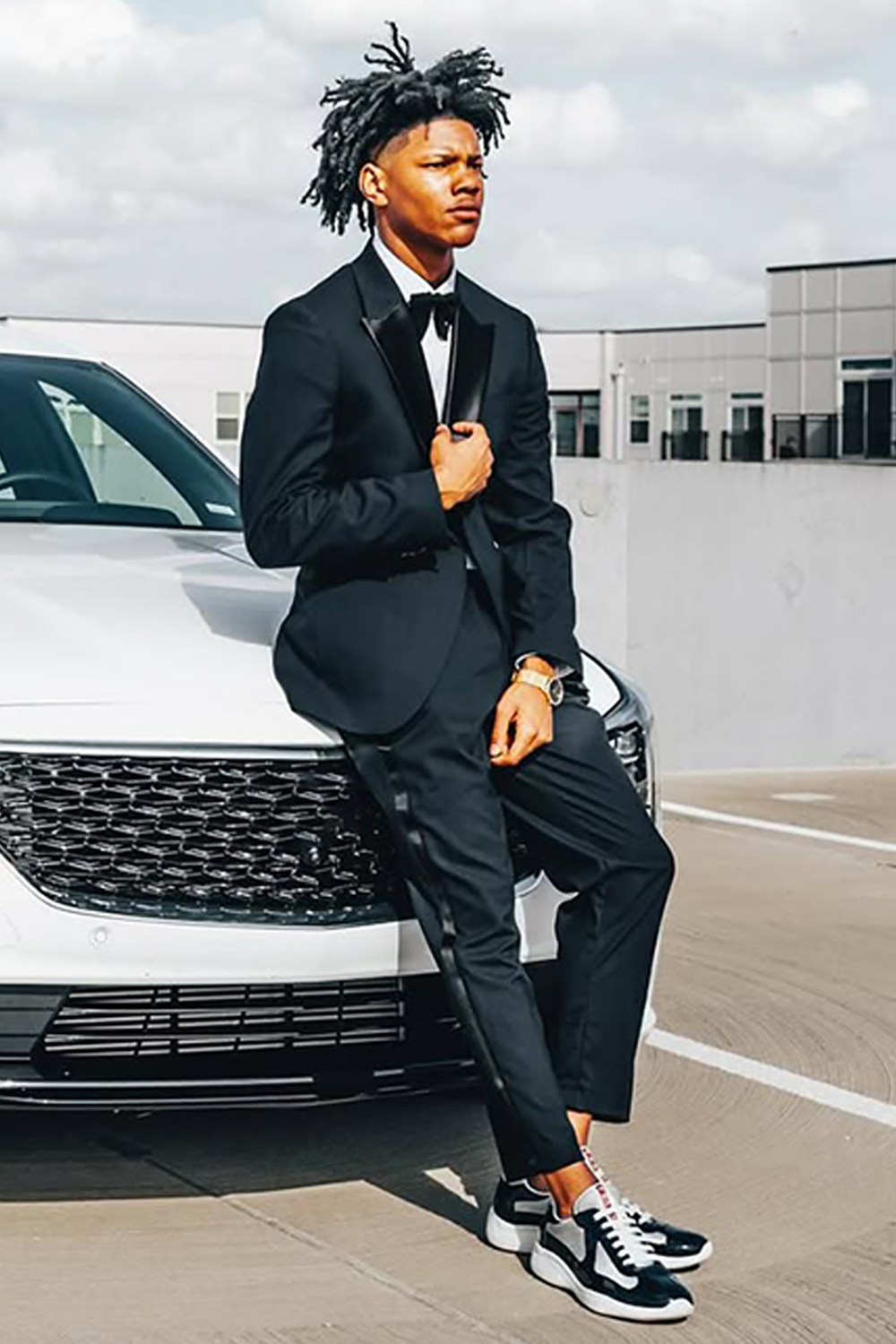 Black Slim Fit Peak Lapel 2 Piece Men's Prom Homecoming Suits