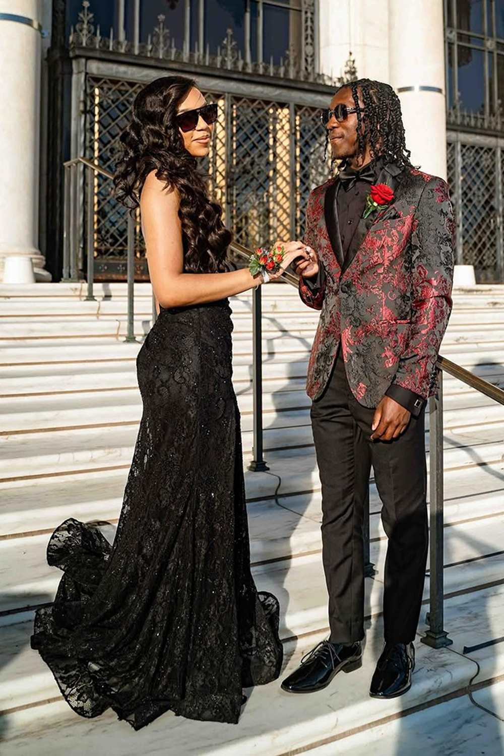 Black Red Jacquard Notched Lapel Slim Fit 2 Piece Men's Prom Homecoming Suits