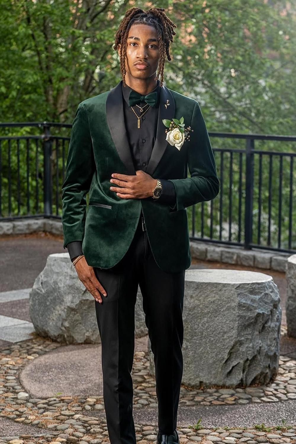 Dark Green Velvet Shawl Lapel Slim Fit 2 Piece Men's Prom Homecoming Suits