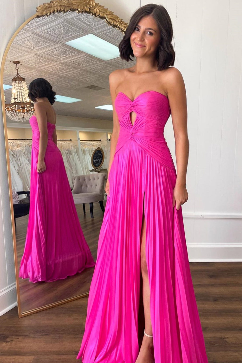Hellymoon Women Fuchsia A Line Sweetheart Pleated Long Prom Dress with Slit Strapless Keyhole Ruched Formal Dress