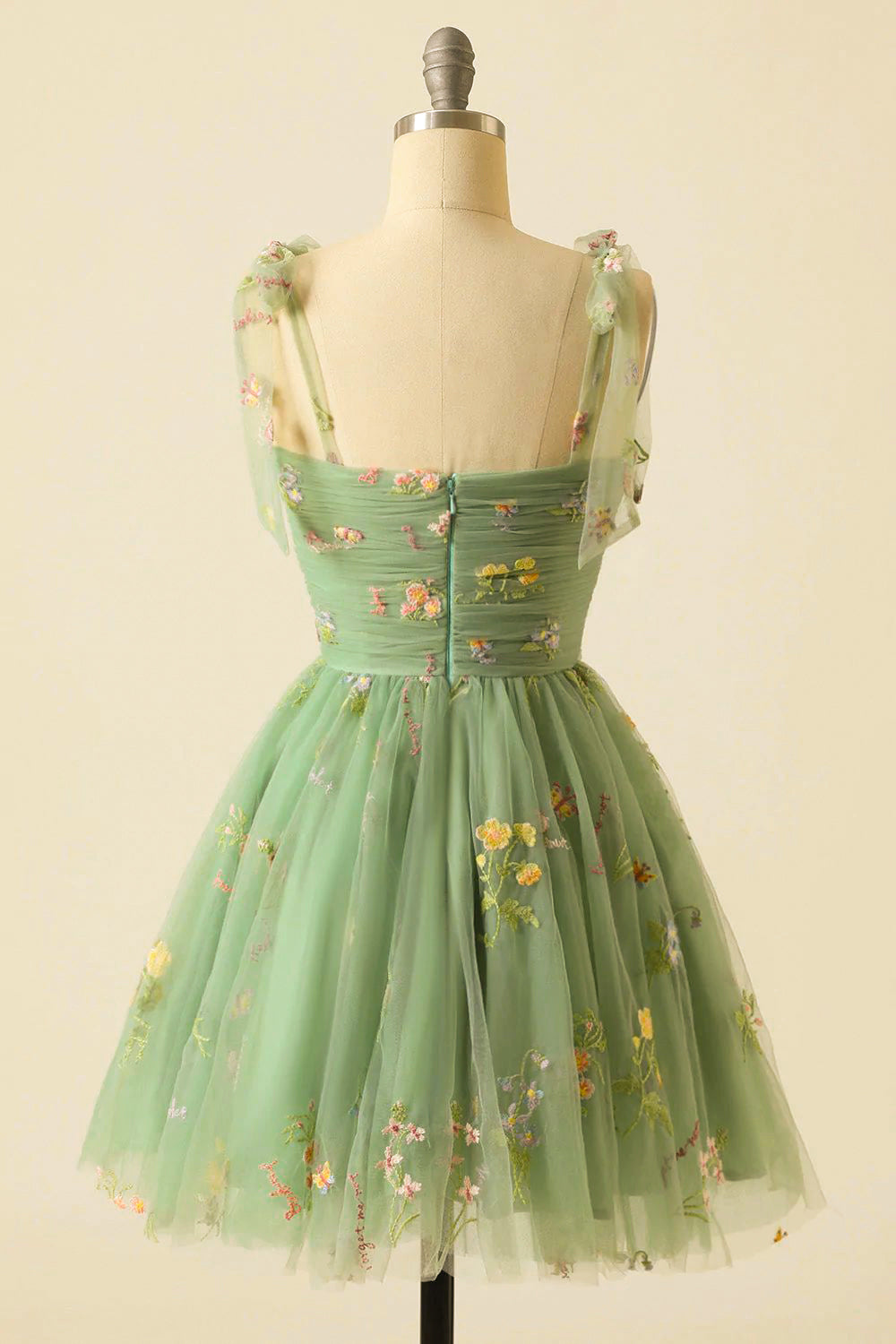 Cute A Line Green Spaghetti Straps Short Homecoming Dress with Embroidery