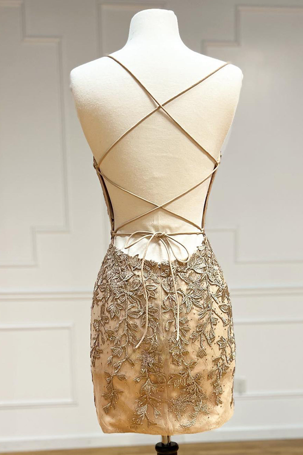 Bodycon Champagne Spaghetti Straps Tight Short Homecoming Dress with Appliques
