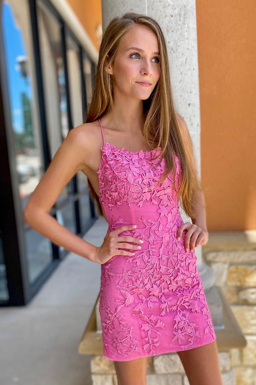 Spaghetti Straps Bodycon Cocktail Dress with Appliques