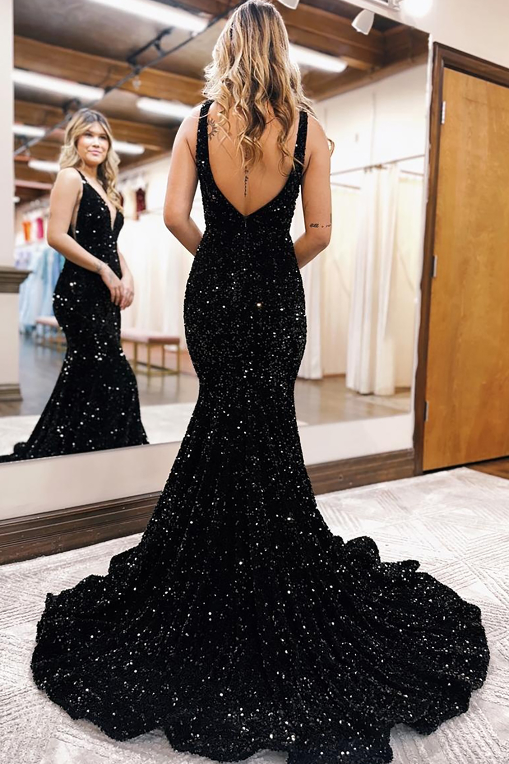Sparkly Black Deep V-Neck Mermaid Prom Dress