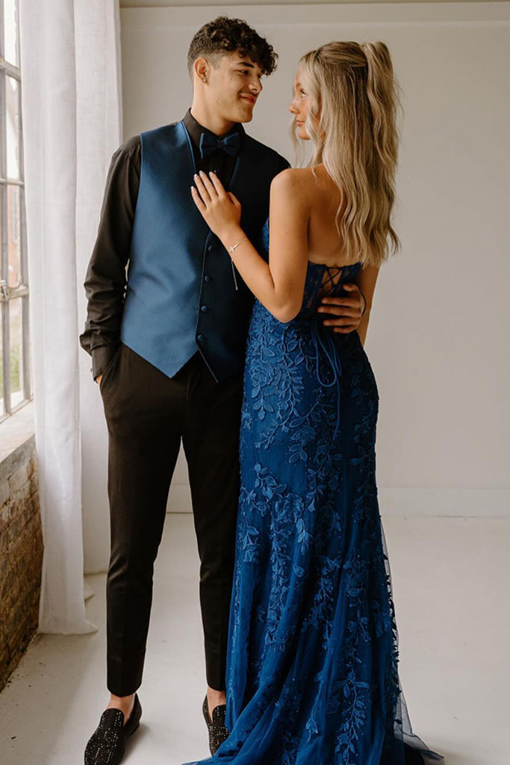 Black Corset Sweetheart Long Lace Mermaid Prom Dress with Slit