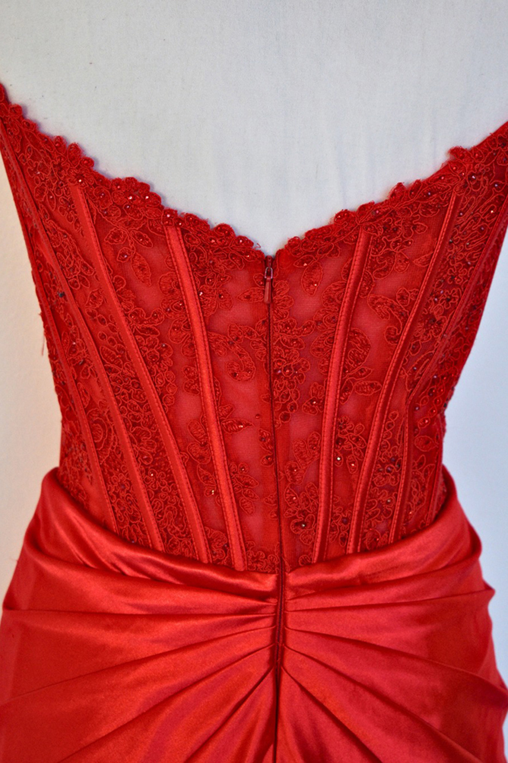 Sparkly Red Sheath Corset Long Prom Dress with Lace