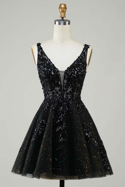 Sparkly Black A-Line Spaghetti Straps Short Homecoming Dress with Sequins