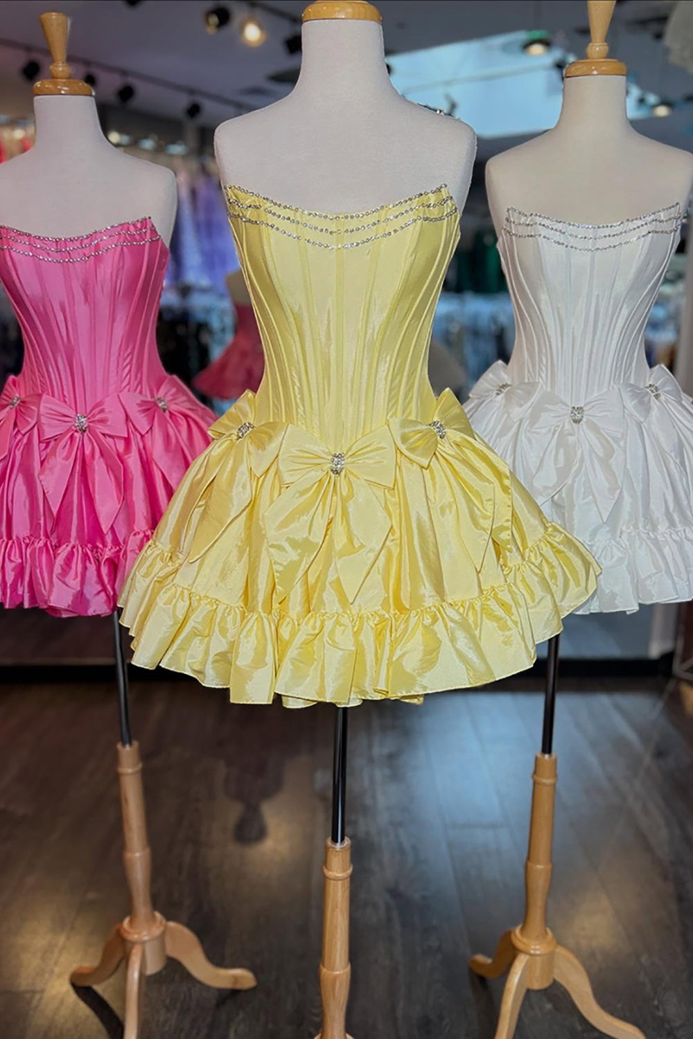 Strapless A Line Black Corset Short Homecoming Dress With  Ruffles