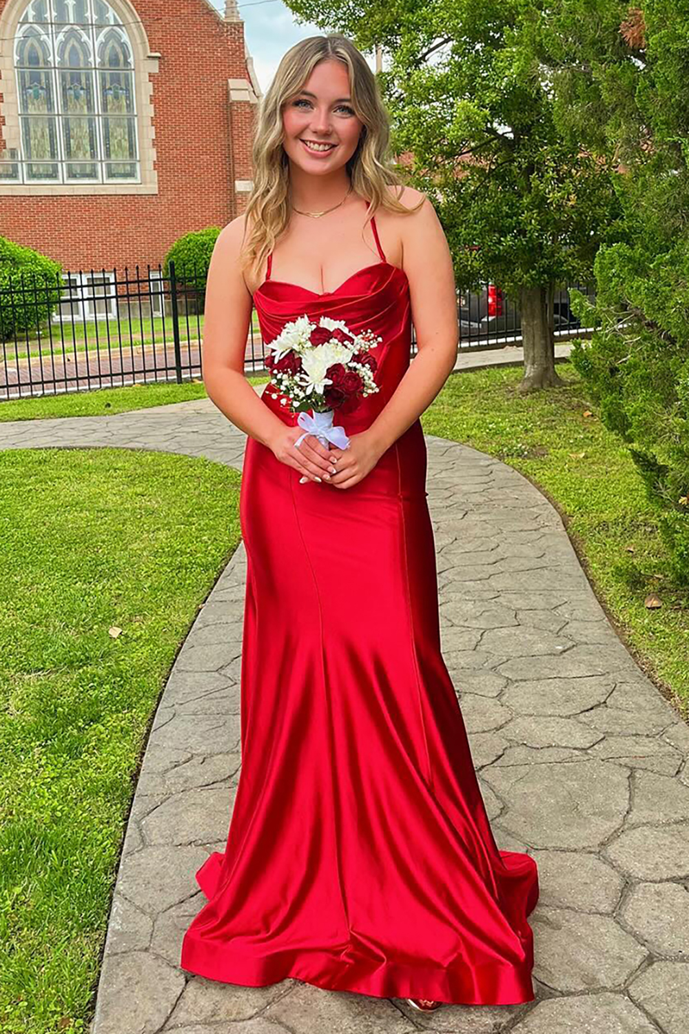 Red Ruche Satin Mermaid Spaghetti Straps Long Prom Dress
