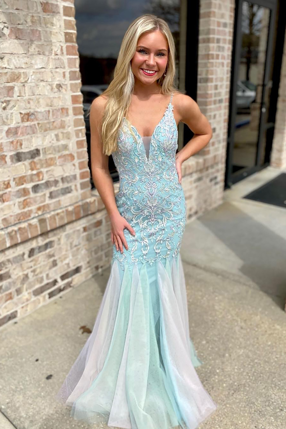 Light Green Spaghetti Straps Mermaid Long Lace Prom Dress