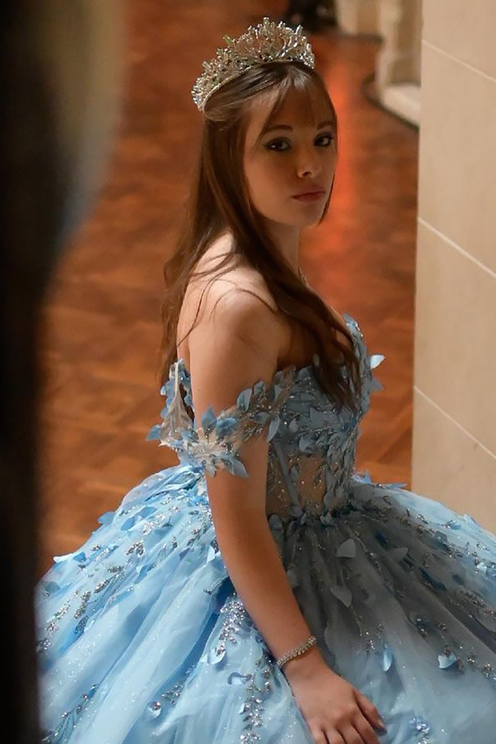 Sky Blue Off the Shoulder Sequin Applique Princess Tulle Quinceanera Dress with Train