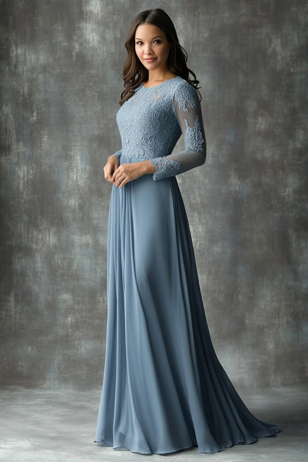 Dusty Blue Sheath Boat Neck Mother of The Bride Dress with Appliques