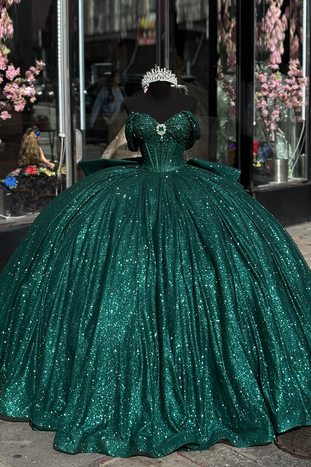 Sparkly Hot Pink Off the Shoulder Beaded Rhinestones Tulle Quinceanera Dress with Ruffle