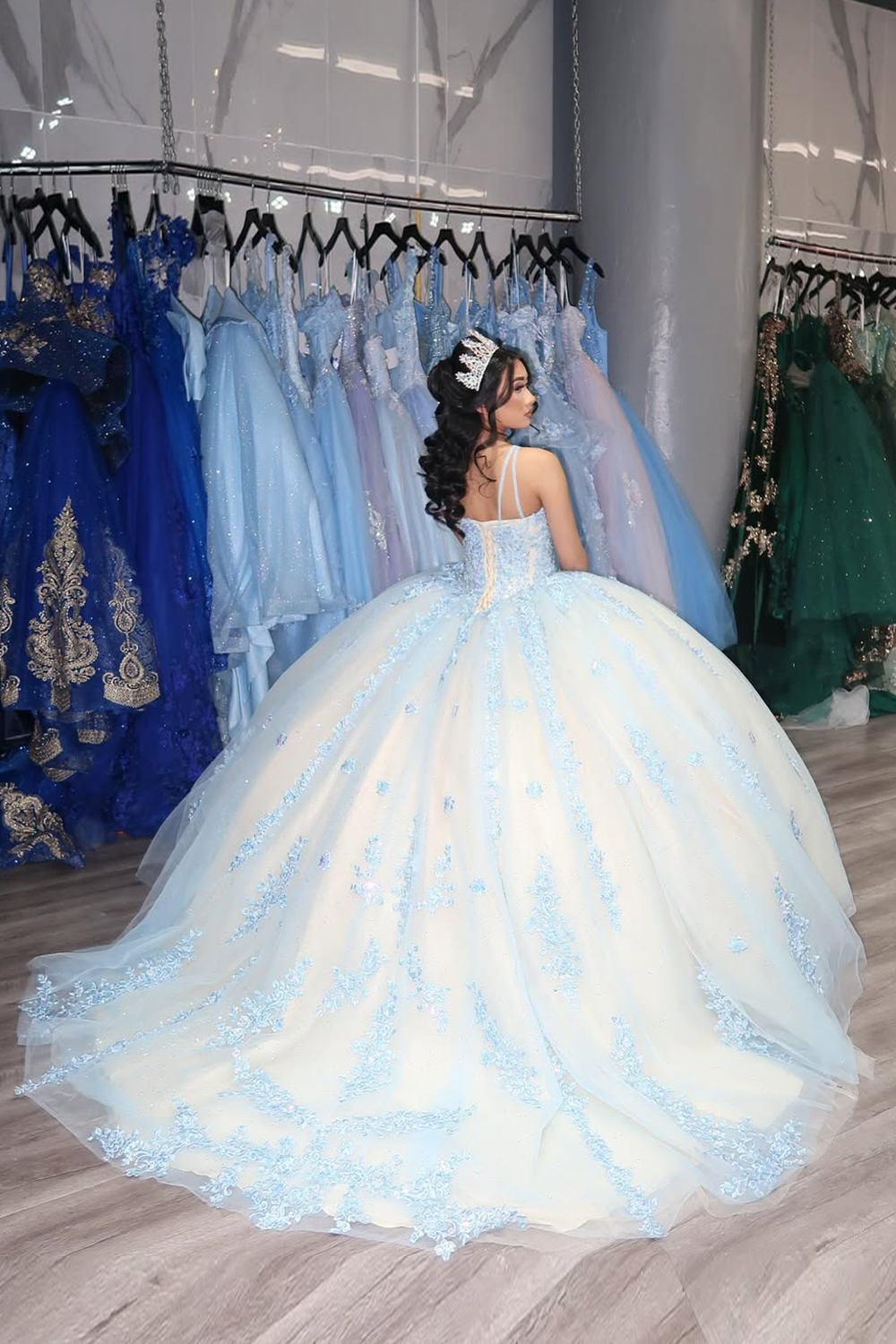 Princess White and Blue Ball Gown Spaghetti Straps Tulle Quinceanera Dress with Appliques