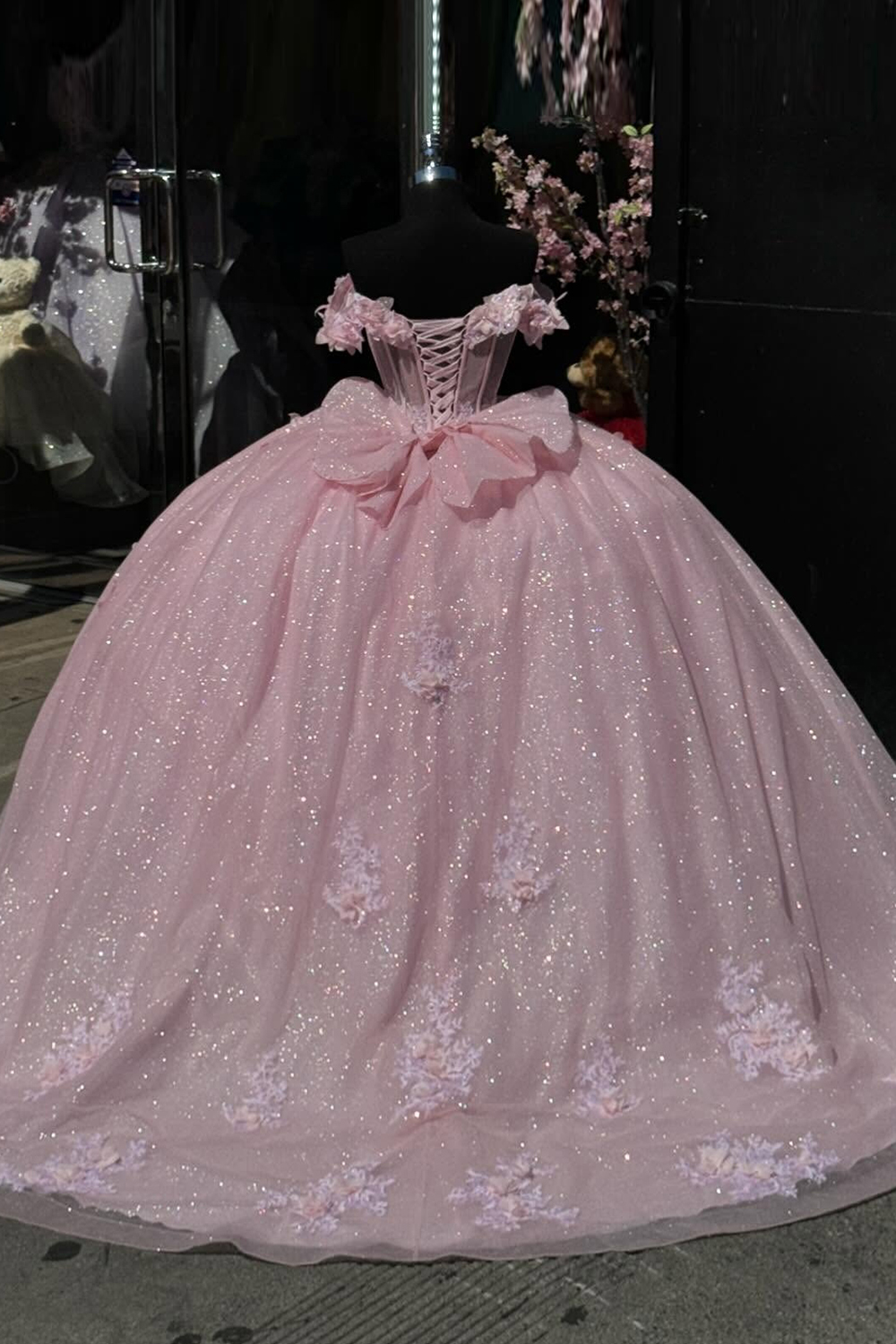 Princess Pink Ball Gown Off the Shoulder Tulle Appliques Quinceanera Dress with Bow