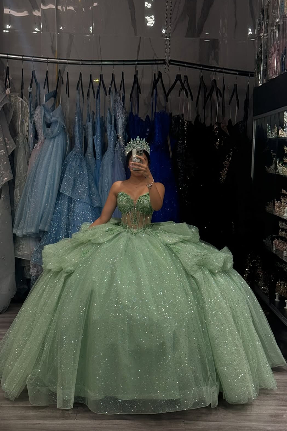 Glitter Green Tulle Sweetheart Ball Gown Quinceanera Dress with Appliques