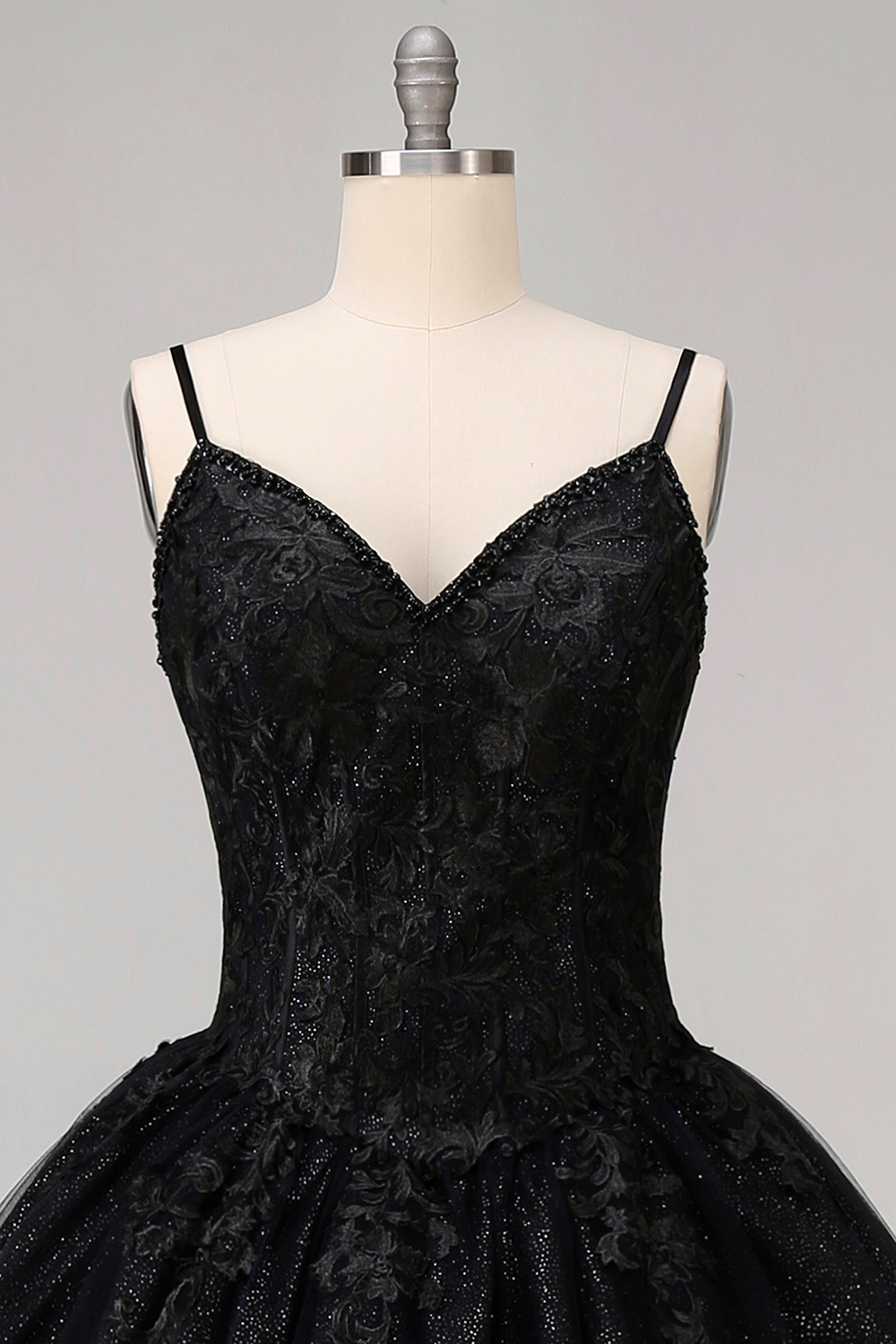Spaghetti Straps Black Tulle Ball Gown Applique Quinceanera Dress