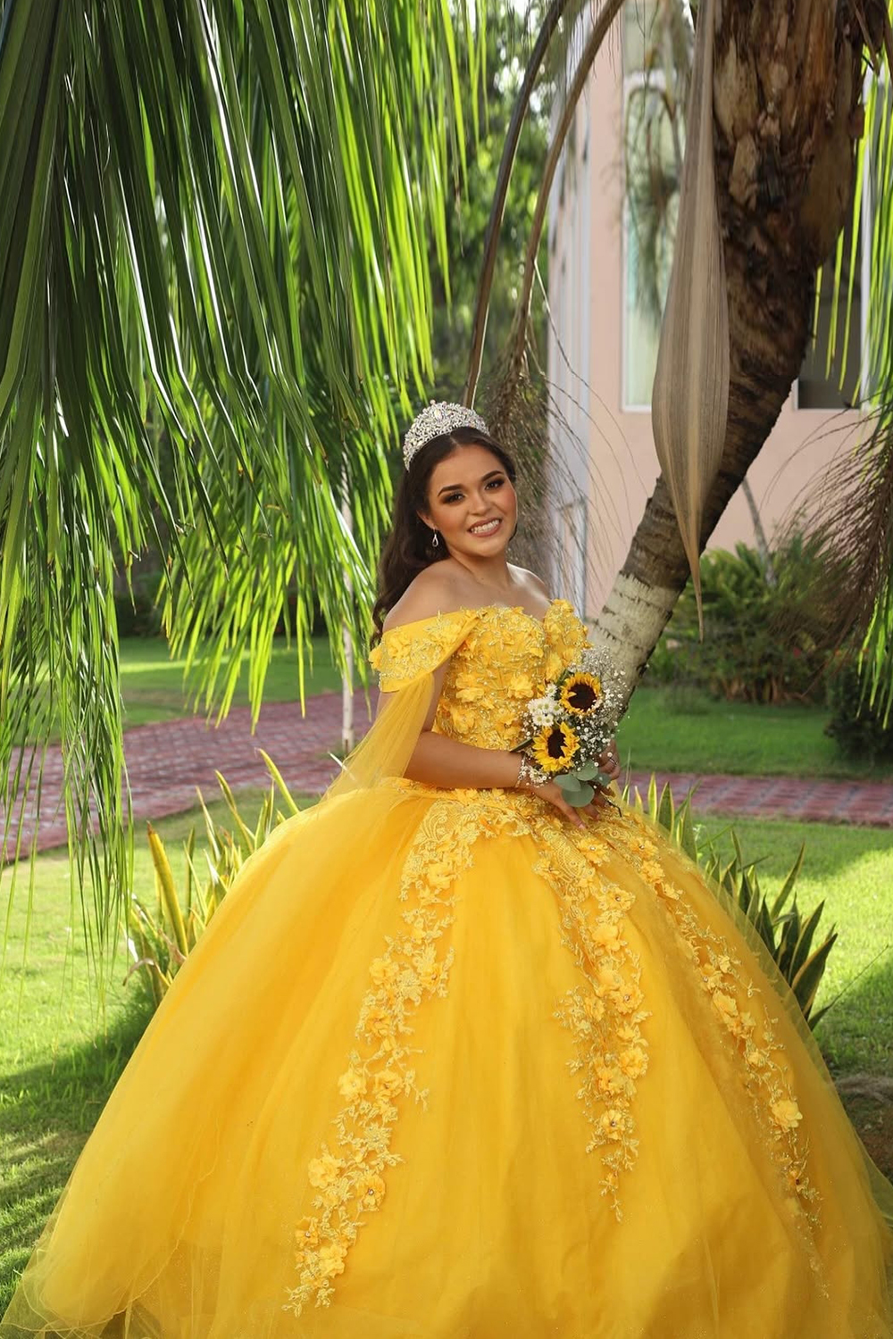 Yellow Tulle Off the Shoulder Ball Gown Applique Quinceanera Dress with Cape