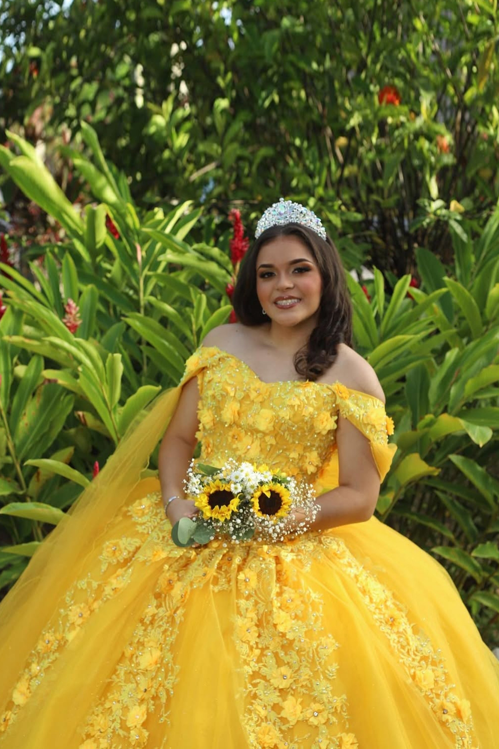 Yellow Tulle Off the Shoulder Ball Gown Applique Quinceanera Dress with Cape