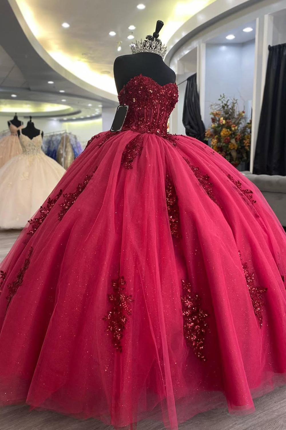 Burgundy Sweetheart Ball Gown Tulle Applique Quinceanera Dress with Bow