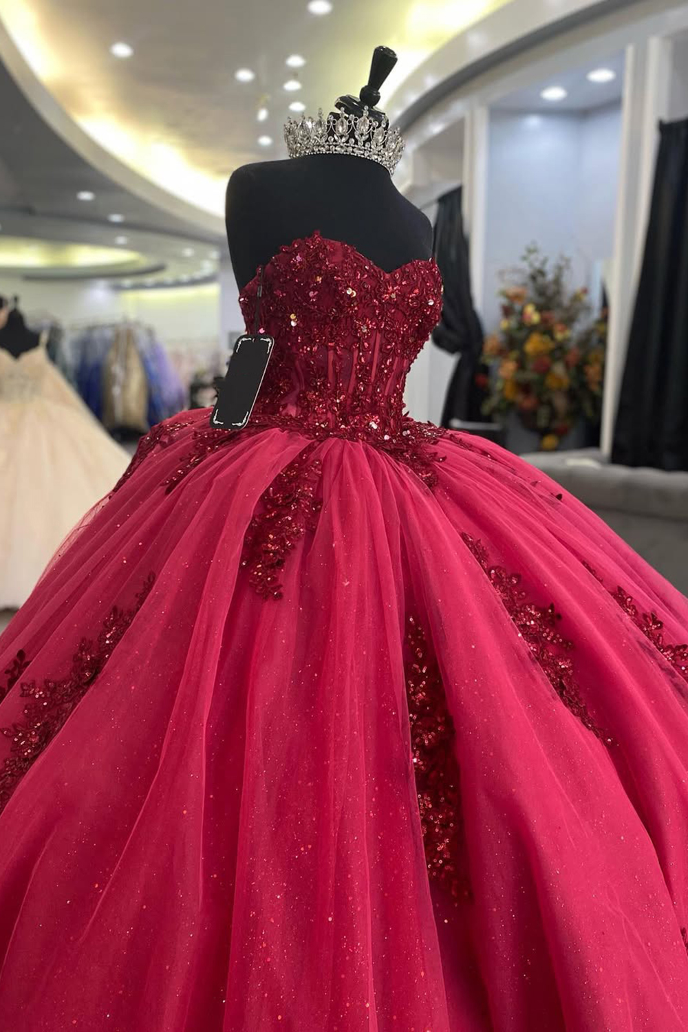 Burgundy Sweetheart Ball Gown Tulle Applique Quinceanera Dress with Bow
