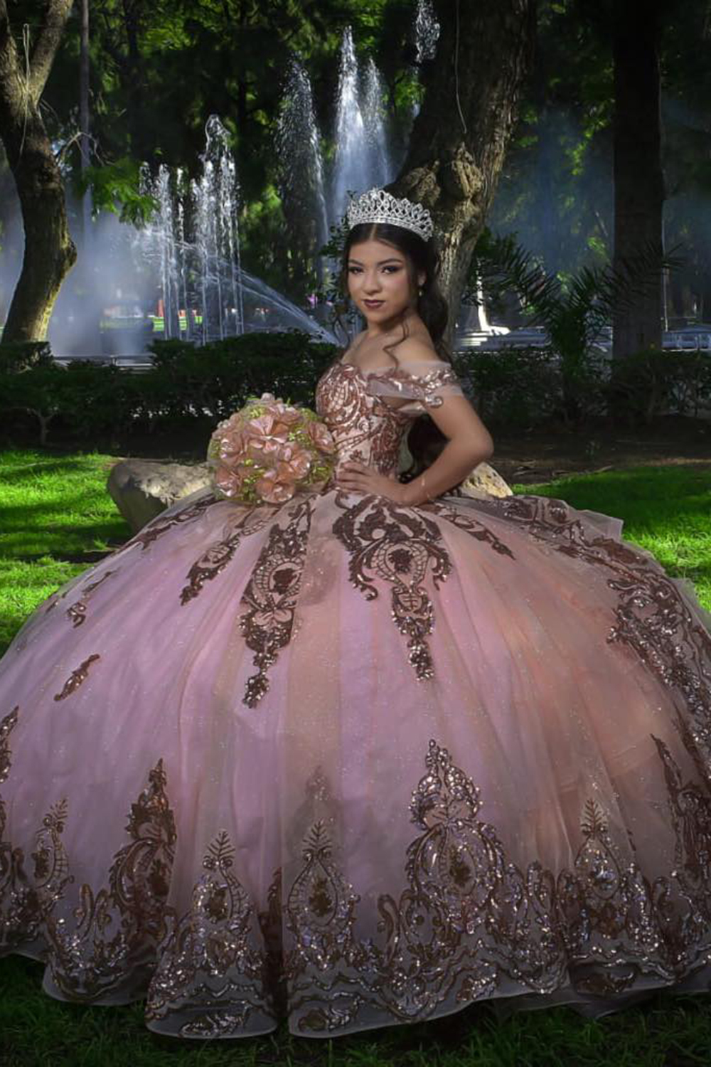 Sparkly Gold Rose Ball Gown Off the Shoulder Tulle Quinceanera Dress with Appliques