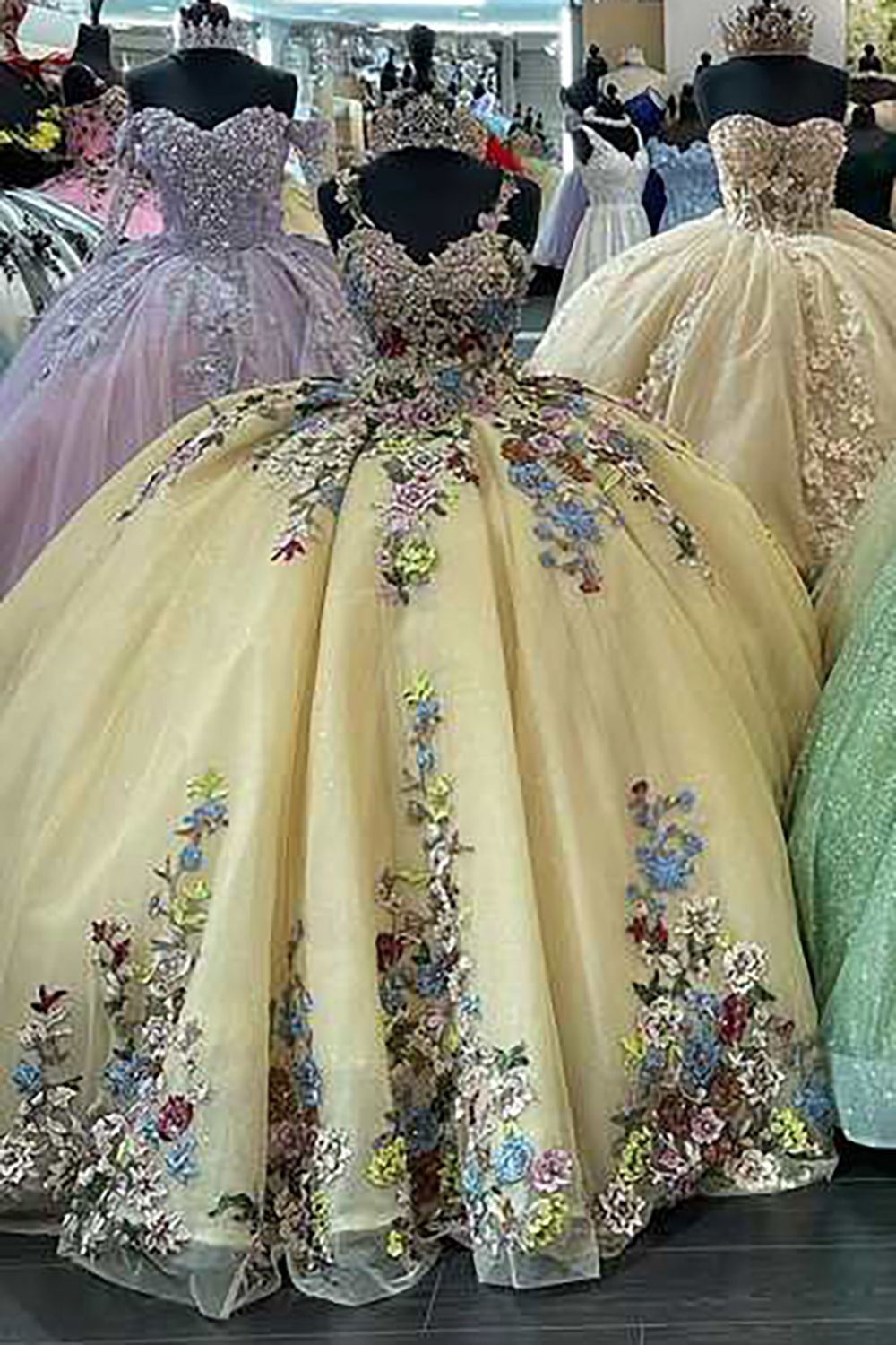 Yellow Spaghetti Straps Ball Gown Tulle Quinceanera Dress with Flowers Appliques