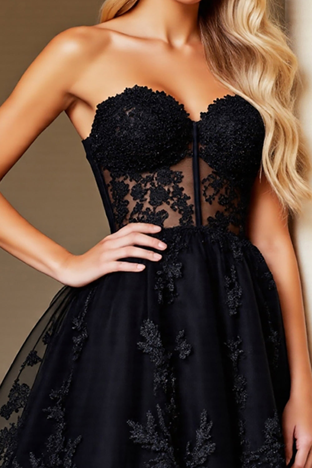 Black Corset Sweetheart Short Lace Homecoming Dress