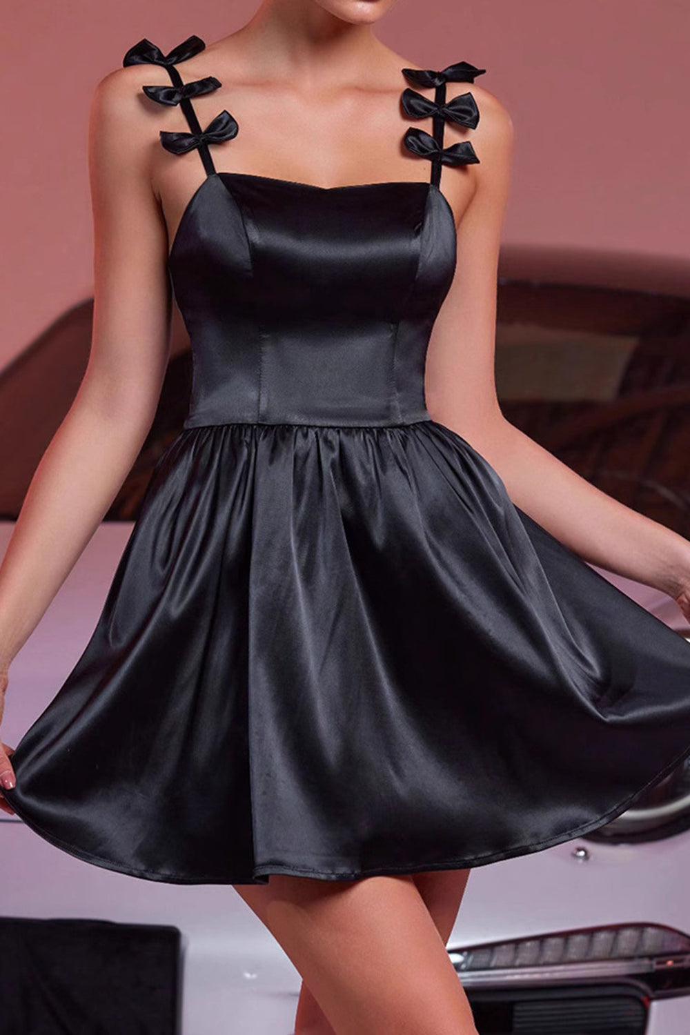 Black Satin A Line Spaghetti Straps Short Homecoming Dress with Bows