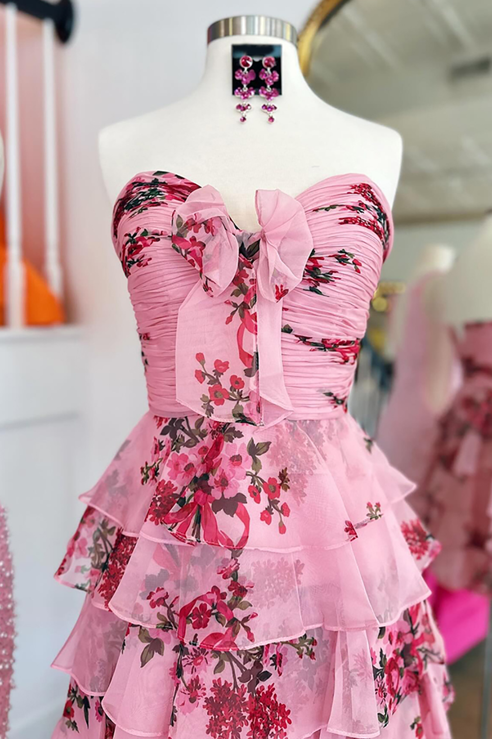 White Blue Flower Tiered A-Line Chiffon Sweetheart Homecoming Dress