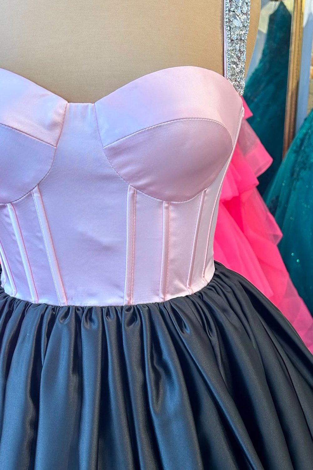 Sparkly Black and Pink Corset Ruffled A Line Short Homecoming Dress with Rhinestone