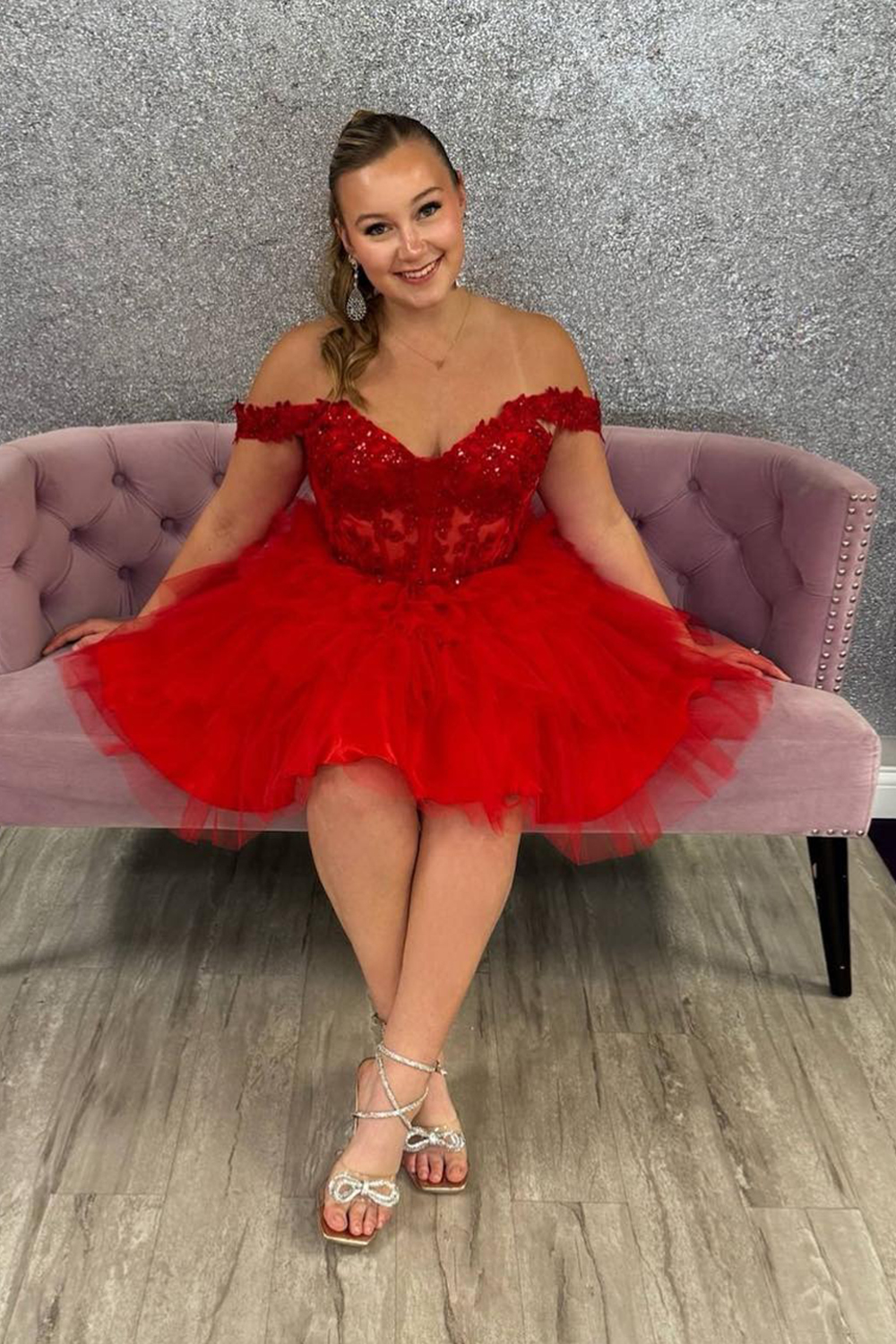 Sparkly Black Corset Tulle Short Ruffled Homecoming Dress with Lace