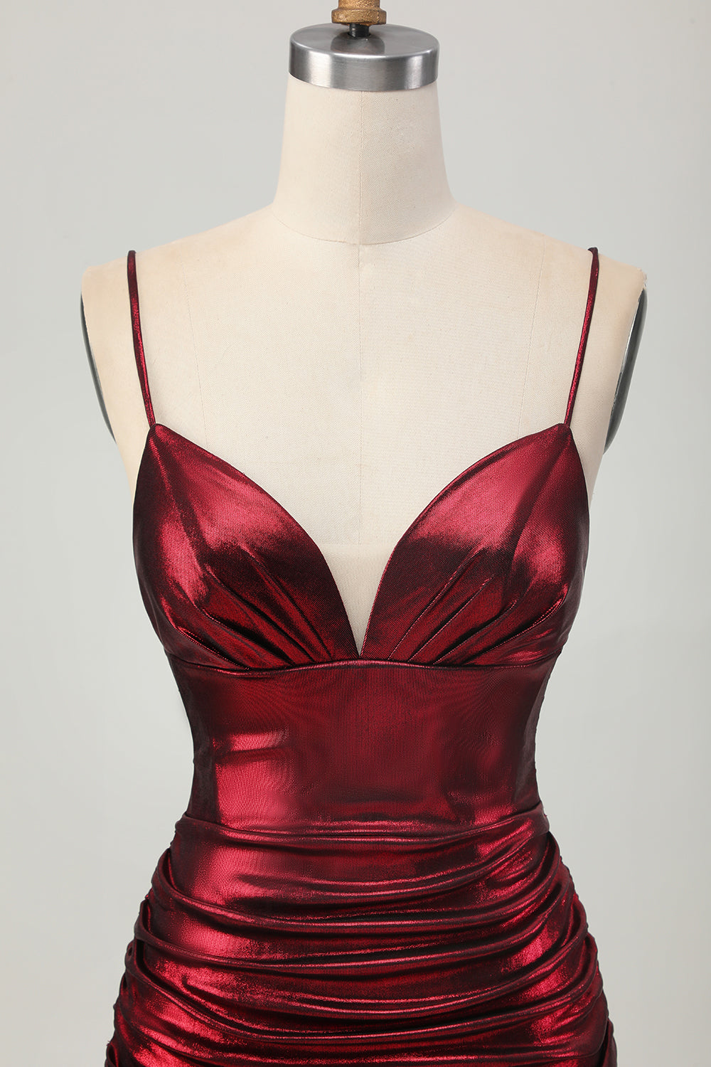 Burgundy Pleated Spaghetti Straps Metallic Short Tight Homecoming Dress