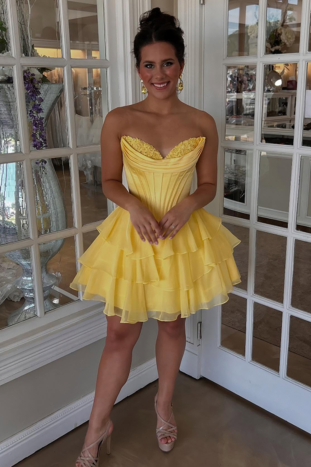 Black Corset A Line Short Homecoming Dress with Ruffles