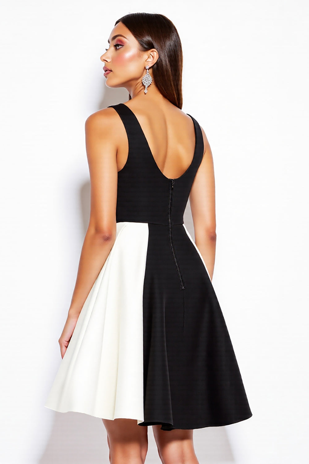 Simple Black and White Patchwork A Line V-Neck Short Cocktail Dress