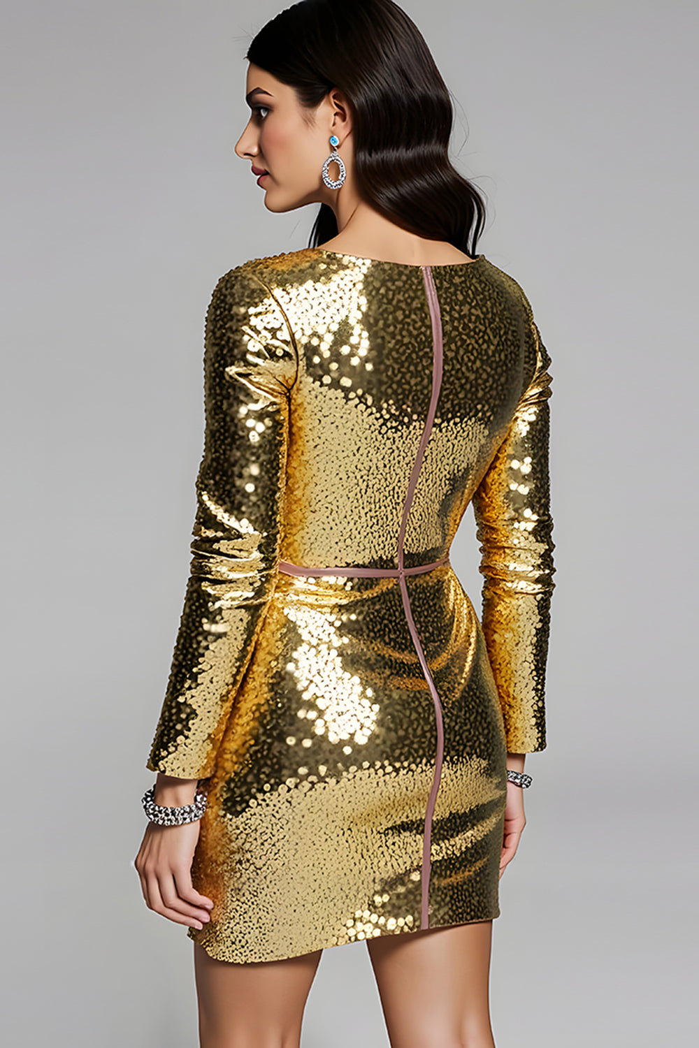 Sparkly Golden Long Sleeves Sequin V-Neck Short Homecoming Dress