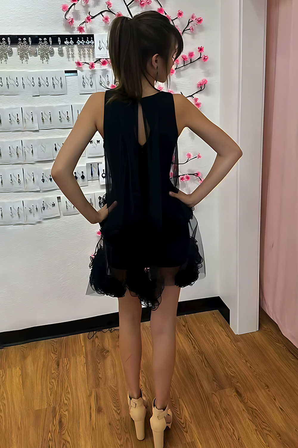 Fuchsia Tulle Floral Tight Round Neck Short Homecoming Dress