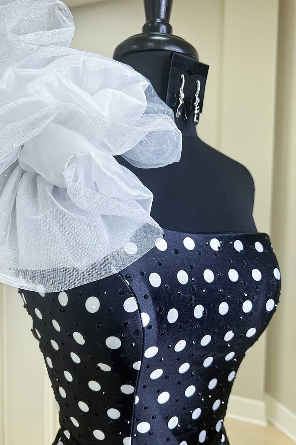 Blue White Dots One Shoulder Tight Short Homecoming Dress