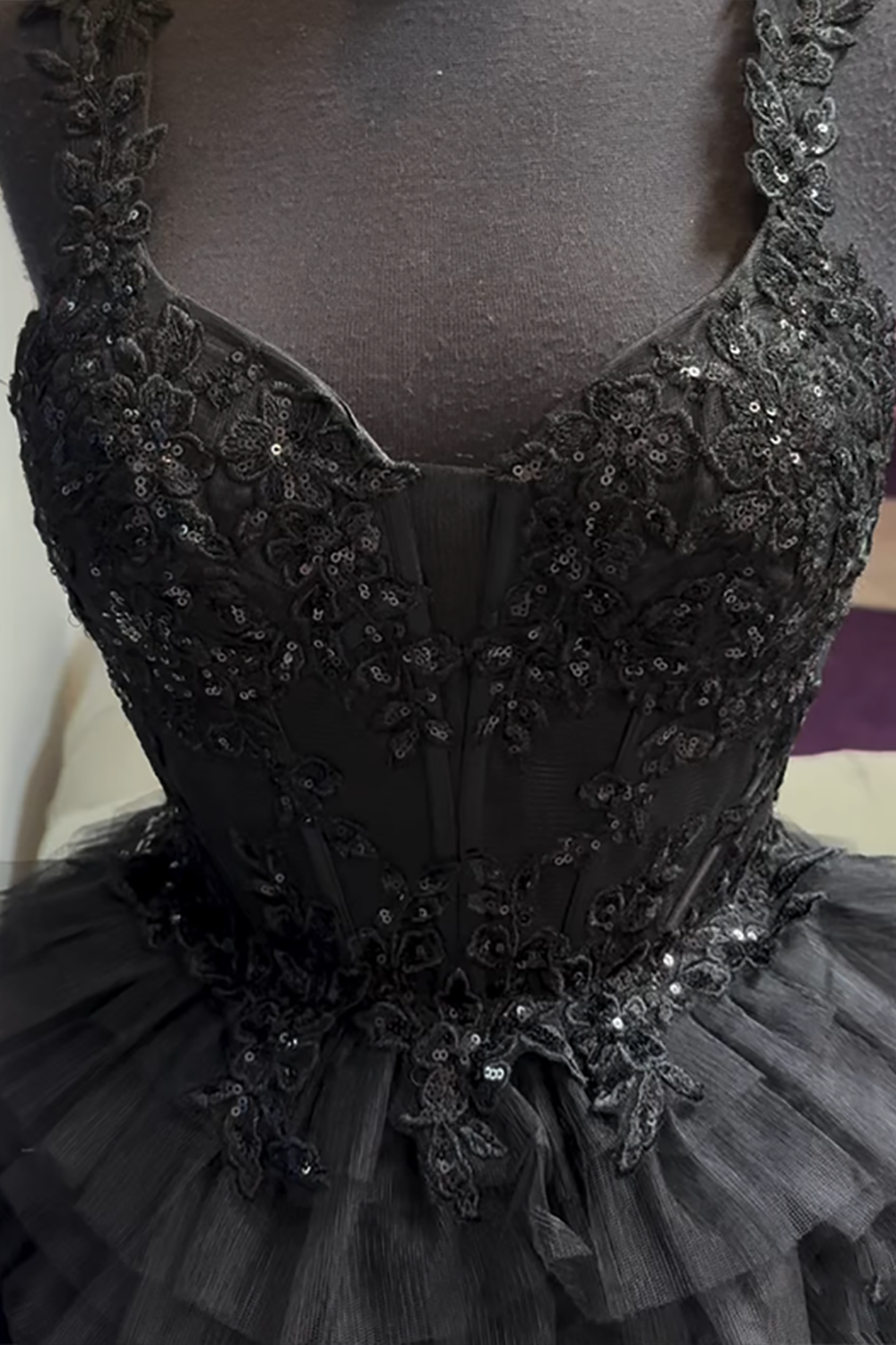 Black Tulle Ruffled Corset Short Homecoming Dress with Appliques