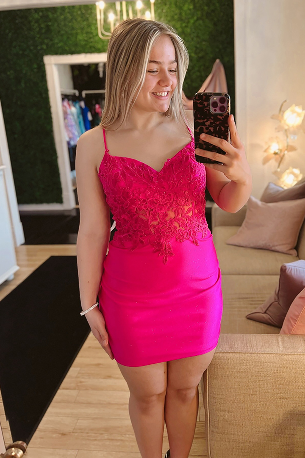 Fuchsia Spaghetti Straps Short Tight Homecoming Dress with Appliques