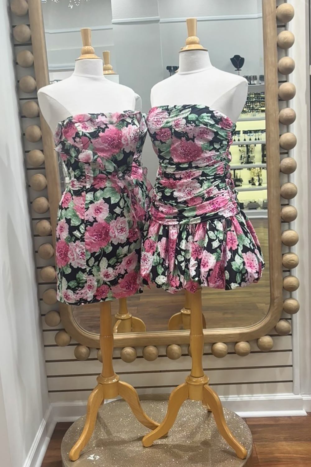 Sparkly Black Red Floral A Line Short Homecoming Dress with Beading