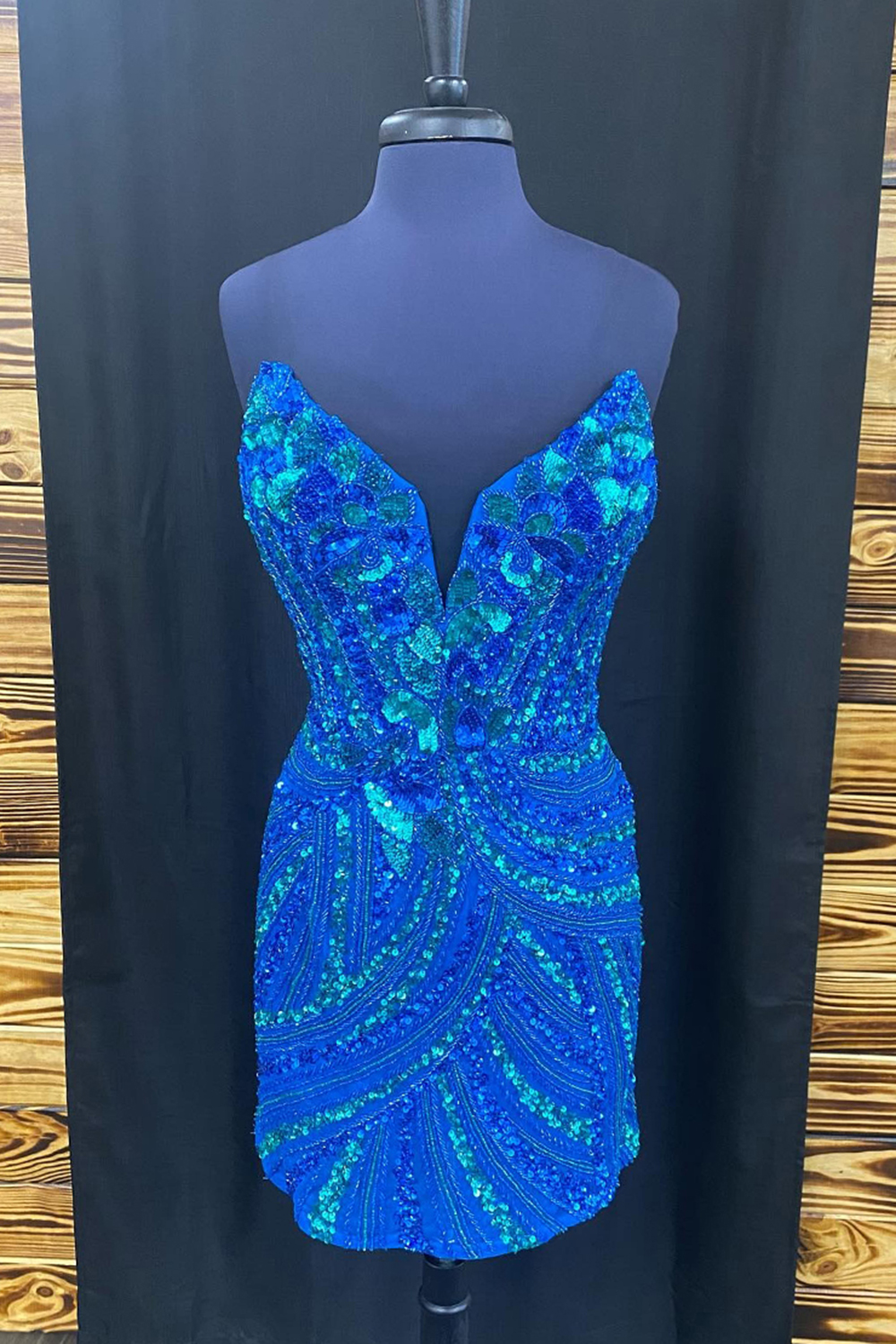 Sparkly Sequins Blue Strapless Short Tight Homecoming Dress
