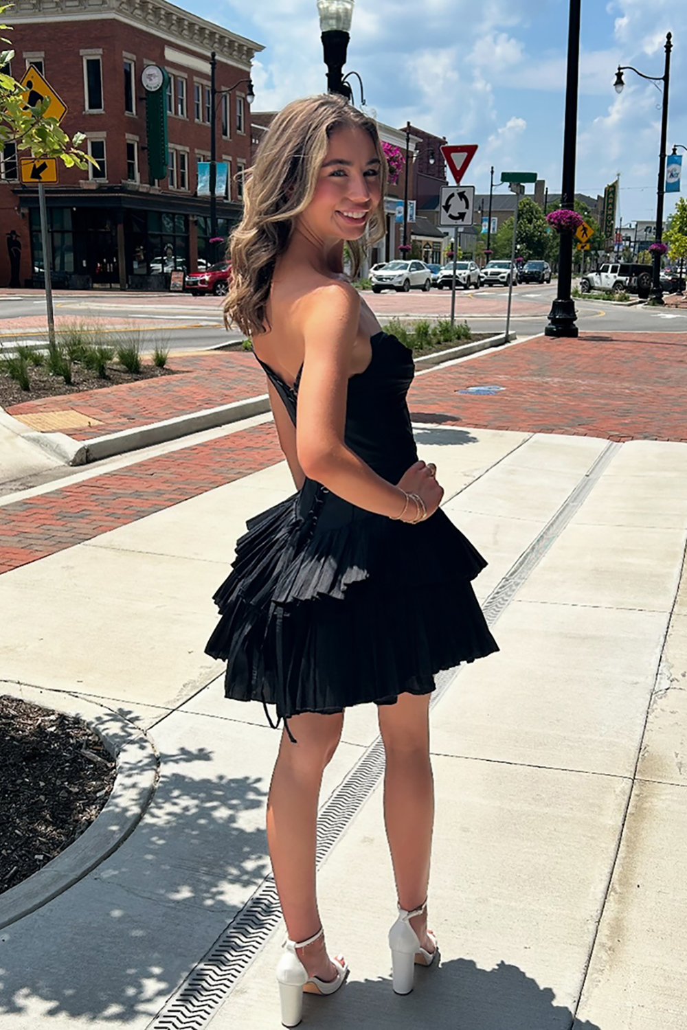 Black A Line Sweetheart Short Corset Homecoming Dress with Ruffles