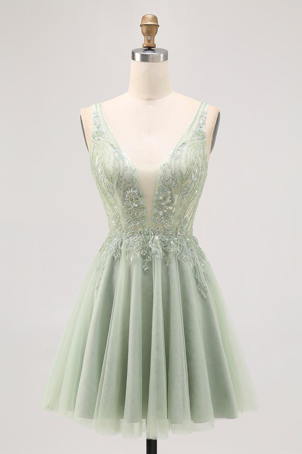 Sparkly Green Tulle V-Neck Beaded Short Homecoming Dress with Appliques