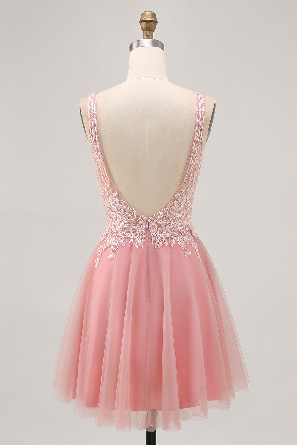 Sparkly Blush Tulle V-Neck Beaded Short Homecoming Dress with Lace