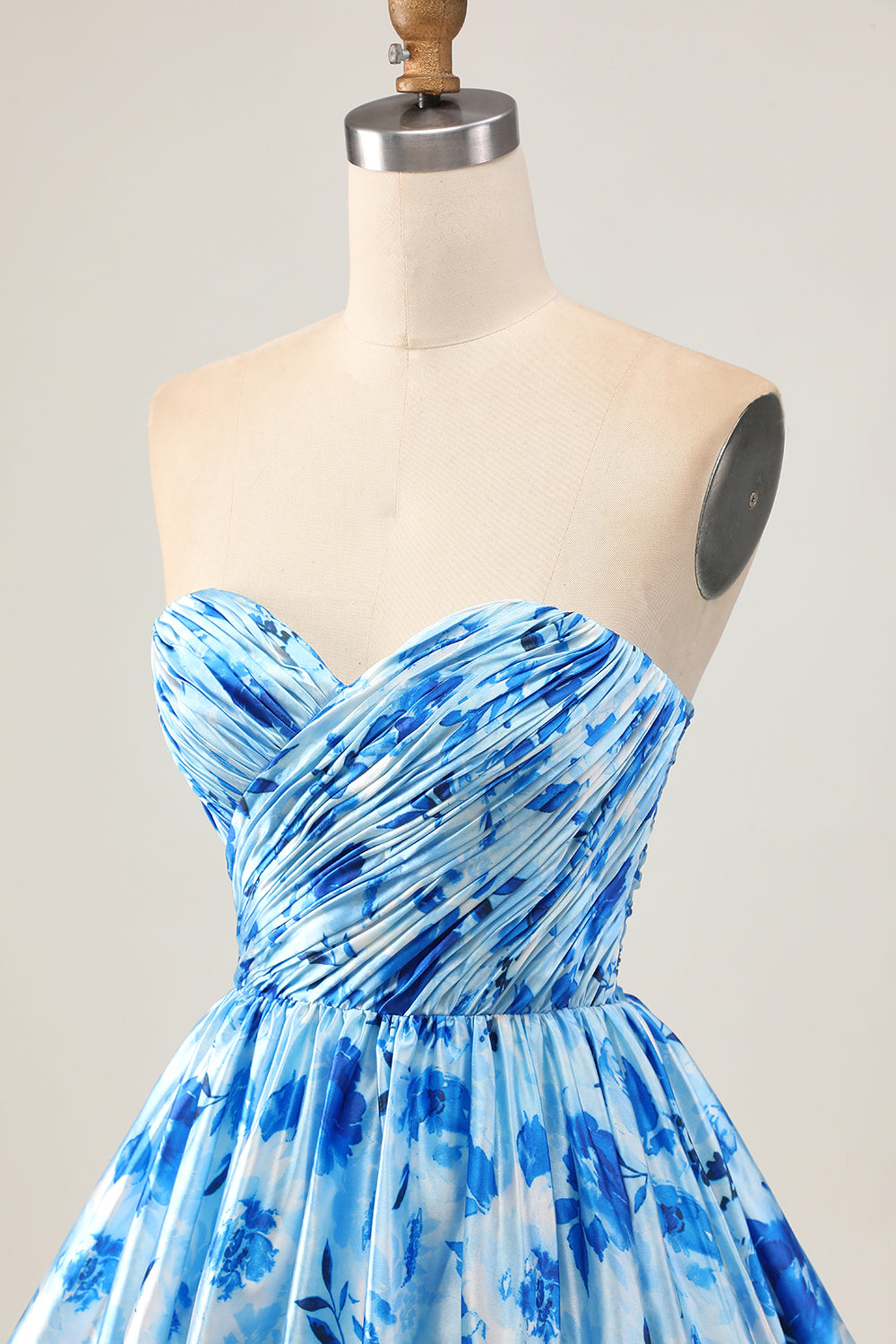 Blue Floral Sweetheart Pleated Short Homecoming Dress with Ruffles